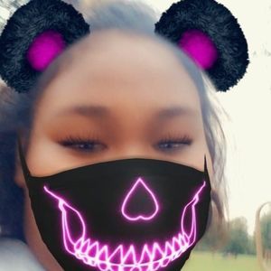 Meet your Posher, Jasmine